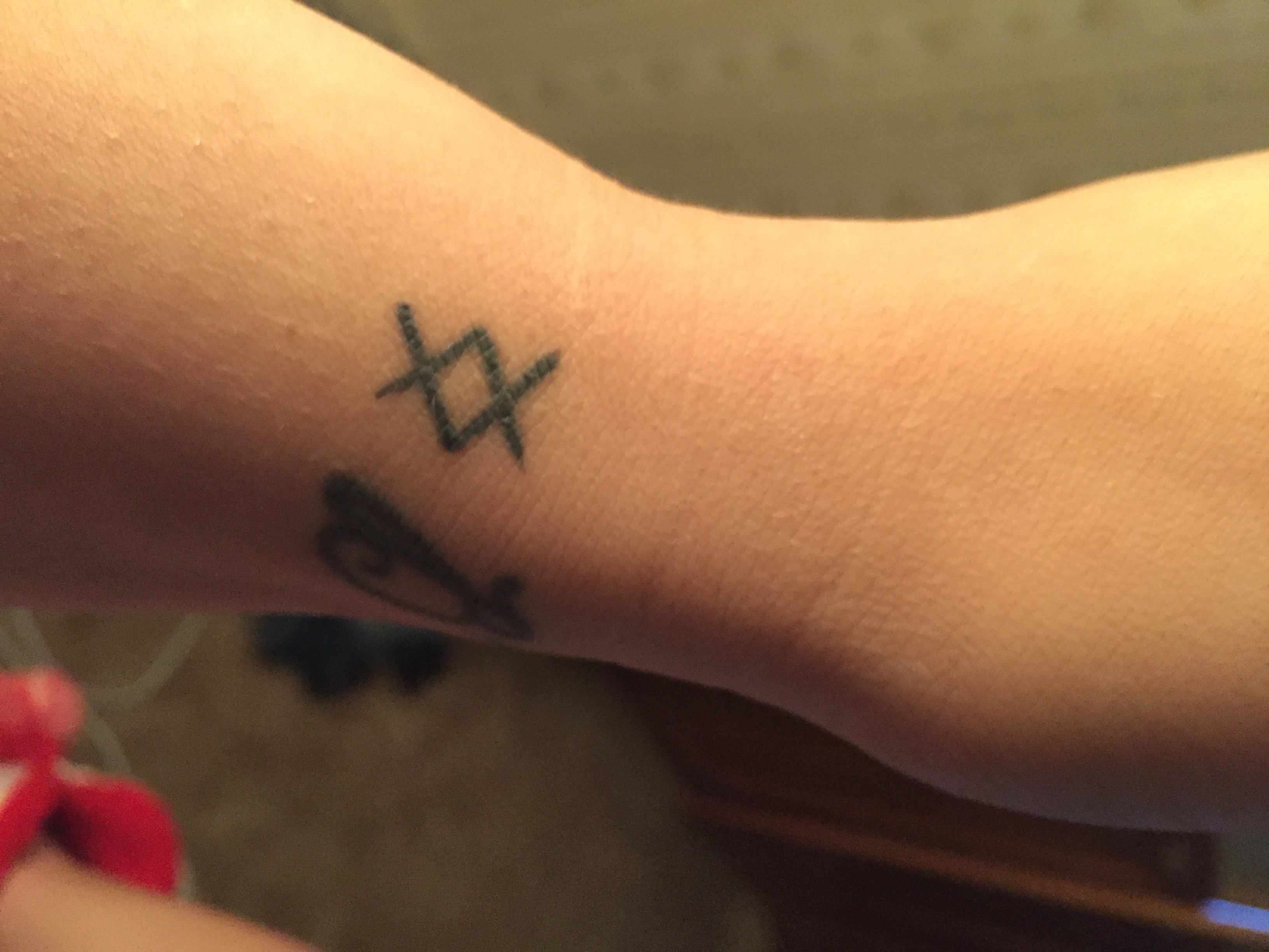 Amanda's tattoo | Teena vs. the 7 Train Amanda's tattoo | Teena vs. the 7 Train